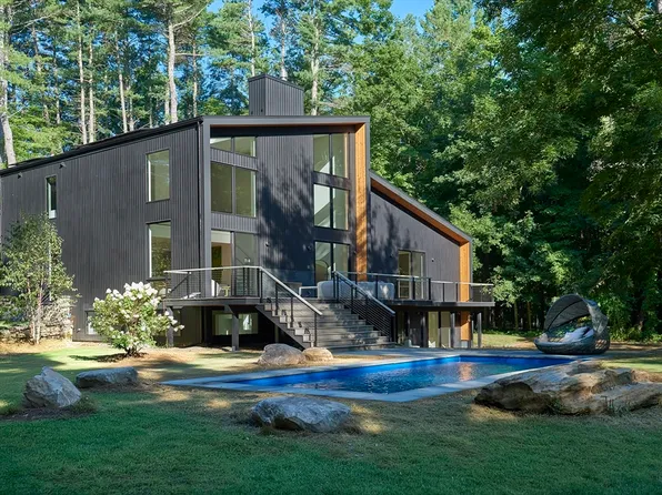 114 Christian Hill Rd, Great Barrington, MA 01230