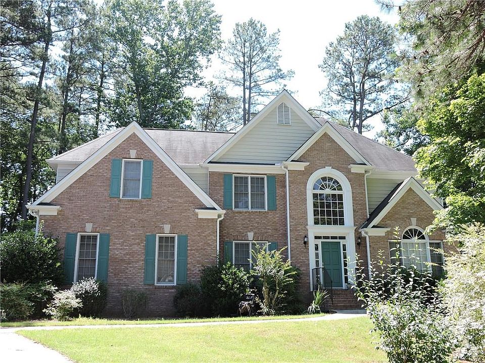 1st image of 1367 Benjamin Ct