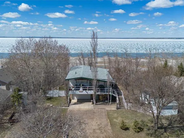 44 S Lakeview Ave, White Sands, AB T0C 3B0