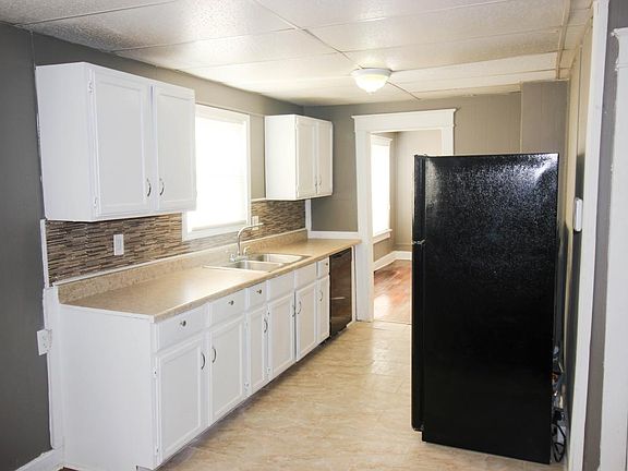5th image of 4301 Chestnut Ave