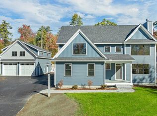7 Vere Royce Rd, Tuftonboro, NH 03816