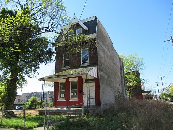 2nd image of 2038 W Tioga St