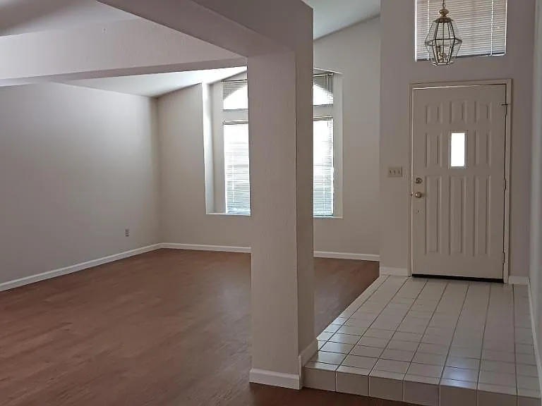 Entrance/living room area.