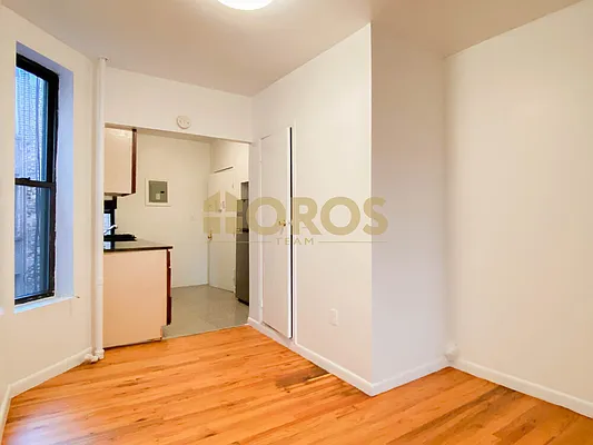 Rented by City Connections Realty | media 11