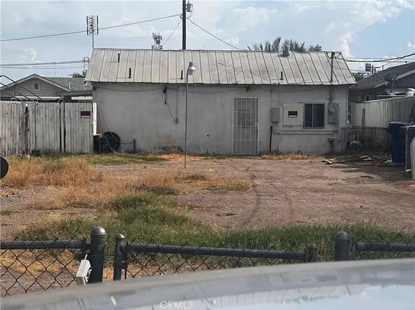 119 Walnut St, Needles, CA 92363