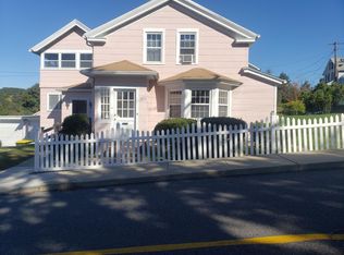 9 Grand St #1, Seymour, CT 06483