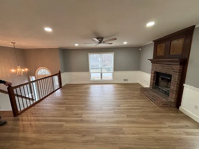 3 bed, 2100 sqft, $2,290 — Photo 3