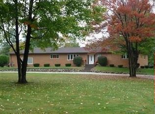 1520 Raleigh Blvd, Akron, OH 44321