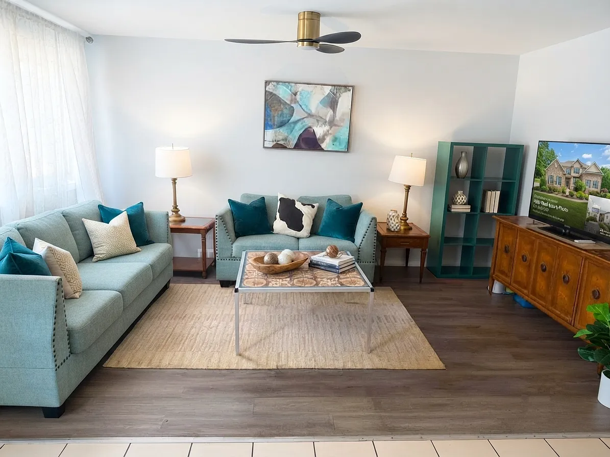7 bed, 1464 sqft, $595 — Photo 2