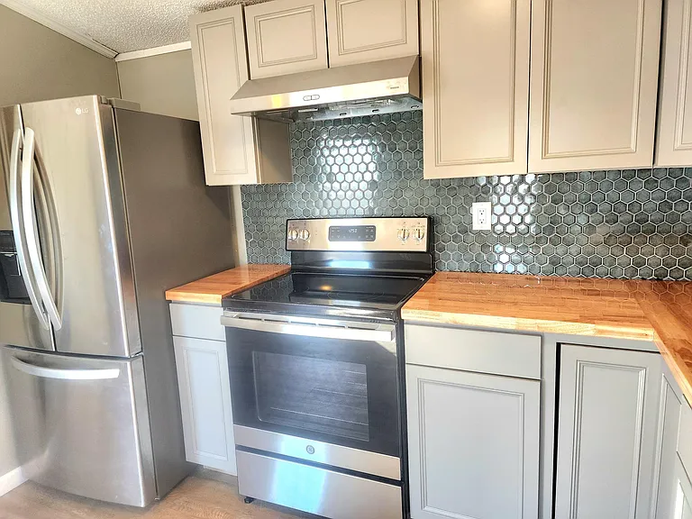 134 Village Dr — Photo 3
