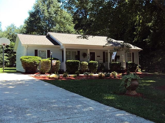 1st image of 1236 Courtney Dr