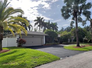 6180 SW 56th Ct, Davie, FL 33314