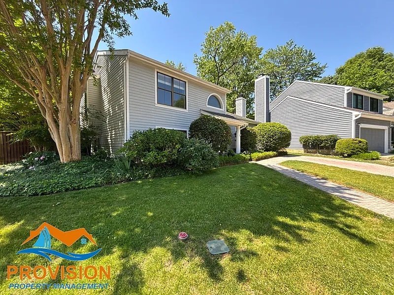 Building Photo - 907 Berwick Dr