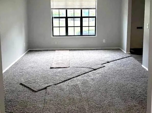 86 Stornoway Dr W, Columbus, OH 43213