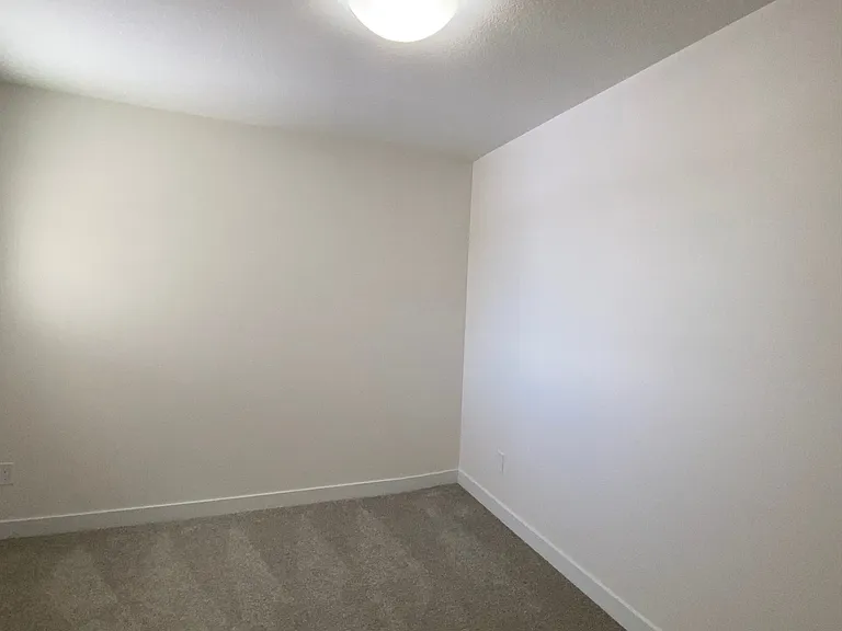 740 Daniels Way SW — Photo 18