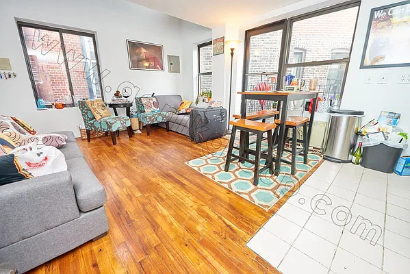 Rented by Genik Group Corp | media 41