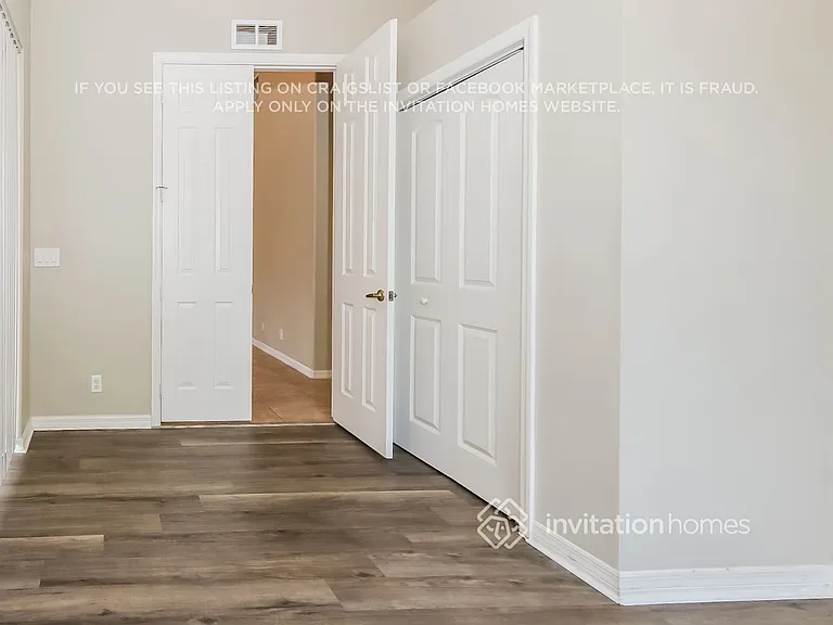 2455 Sandy Cay — Photo 13