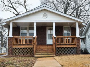 9038 Tudor Ave, Saint Louis, MO 63114