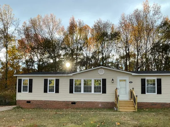 162 Pleasant Cove Dr, Woodruff, SC 29388