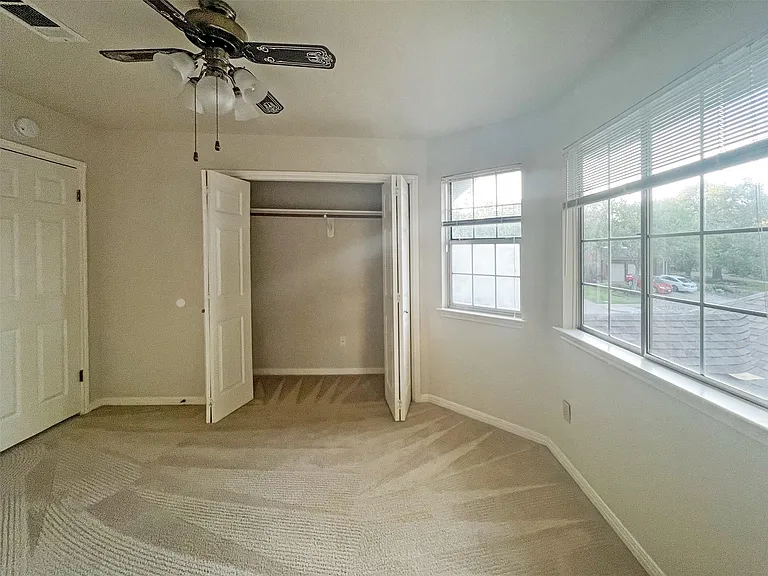 6204 Old Harbor Ln — Photo 22