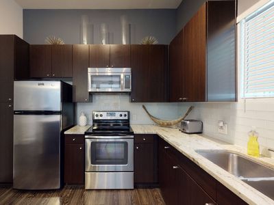 2425 Victory Ave APT 304, Dallas, TX, 75219