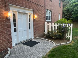 95 Barnett St #3, New Haven, CT 06515