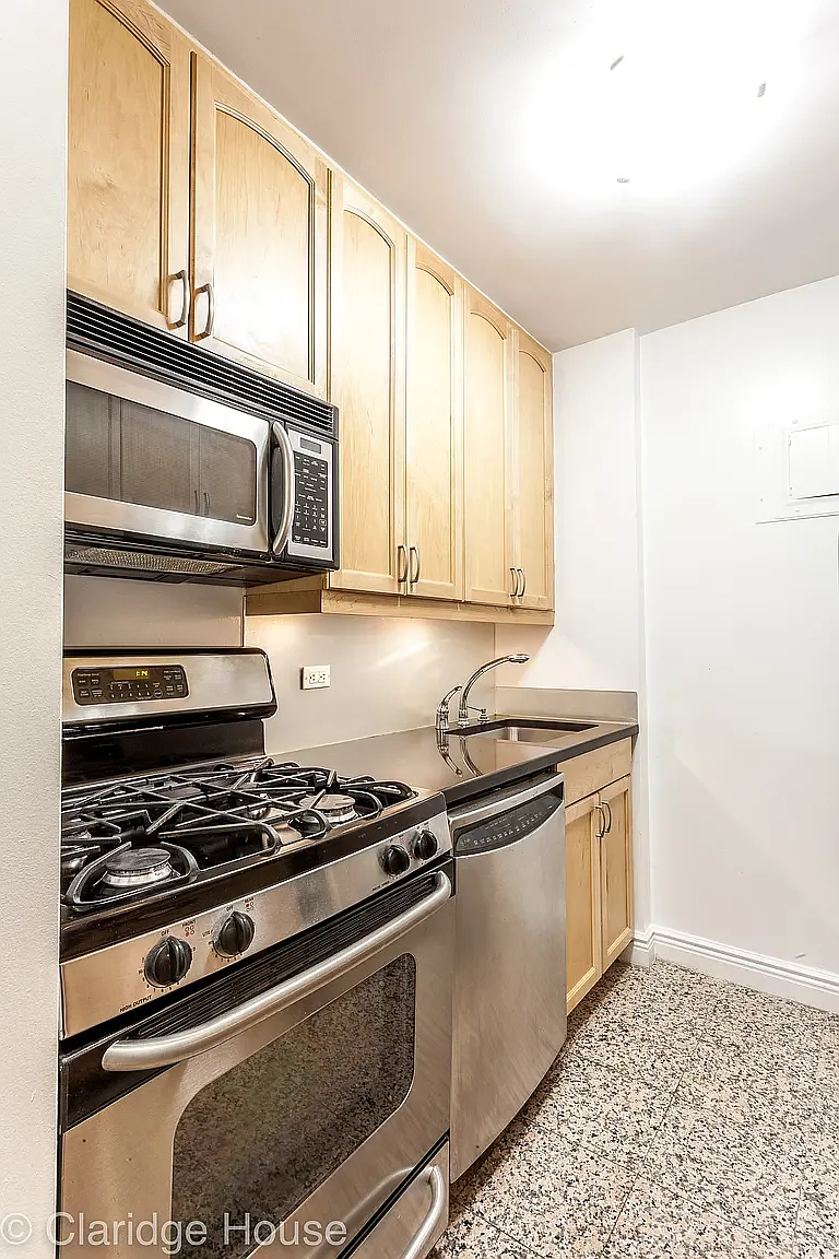 201 East 87th Street — Photo 3