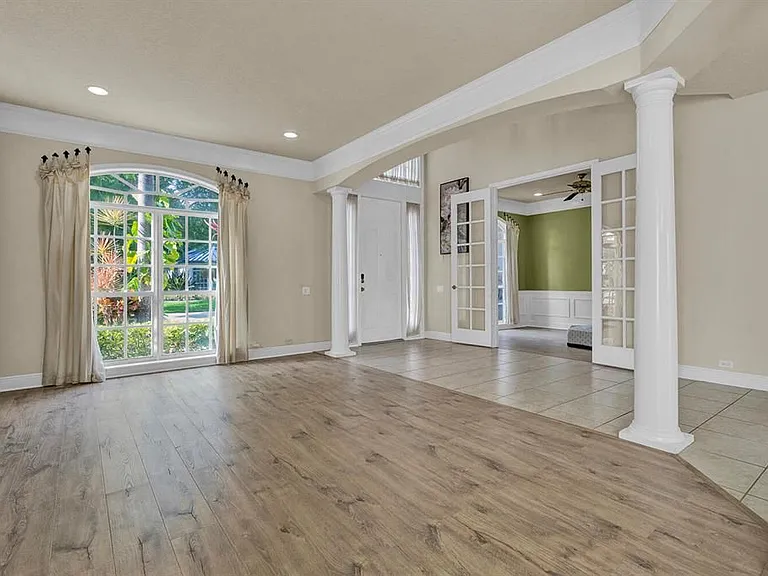 10290 NW 60th Pl — Photo 23