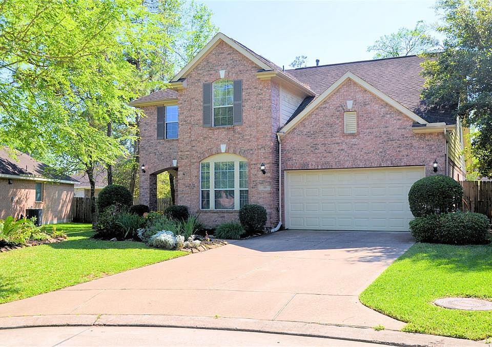 1st image of 15 Knotwood Pl