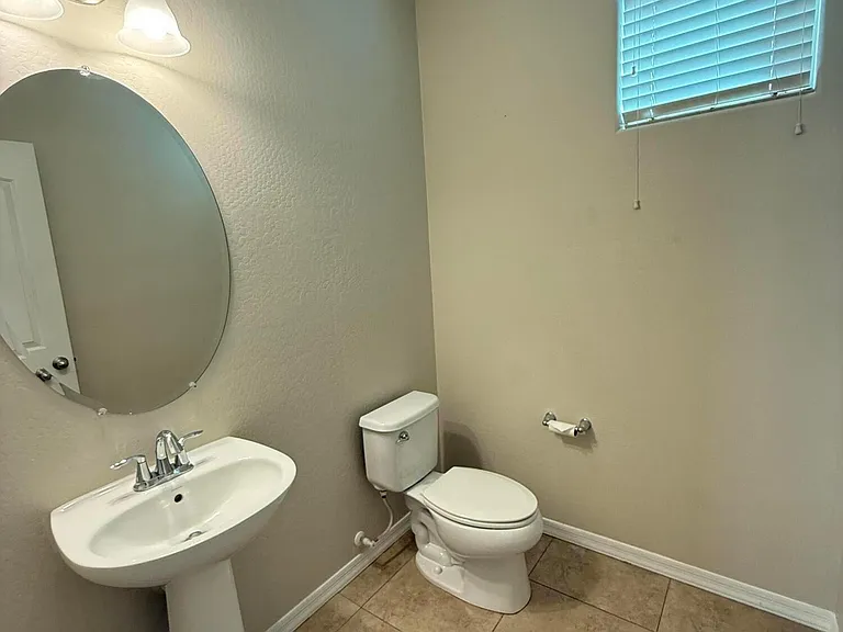 9237 W Coolbrook Ave — Photo 39