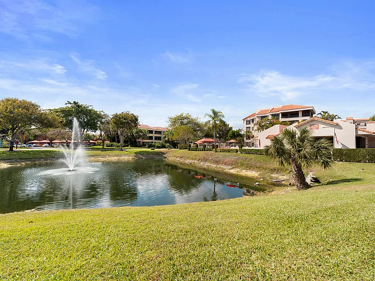 7507 La Paz Blvd #407 — Photo 25