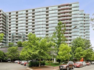 800 Elgin Rd APT 814, Evanston, IL 60201