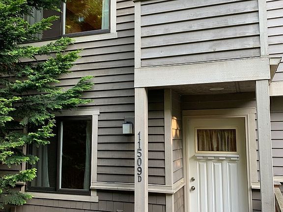2nd image of 11509 D 26th Ave NE