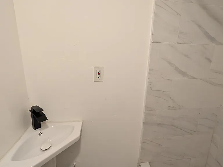 1288 Fillmore Ave #2 — Photo 4