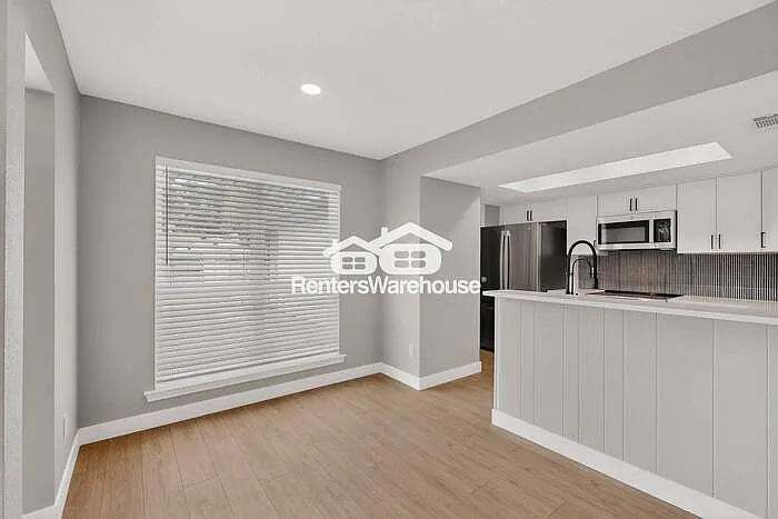 1002 Westminster Ln — Photo 13