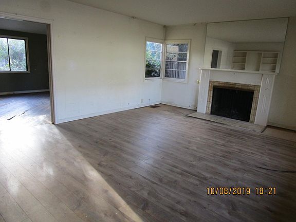 5th image of 615 Brewington Ave