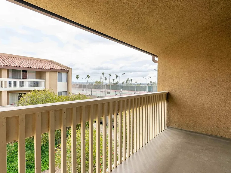 1855 Diamond St #301 — Photo 17