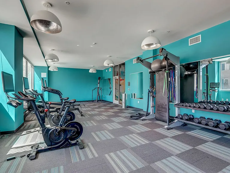 Element Apartments — Photo 6