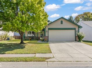 11267 Harrington Ln, Fishers, IN 46038