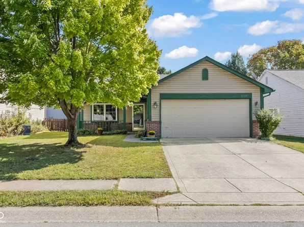 11267 Harrington Ln, Fishers, IN 46038