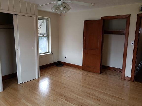 Master Bedroom picture 2