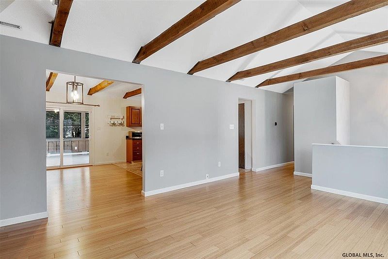 4th image of 82 SAND HILL Road