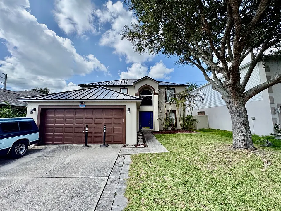 2015 Canopy Dr