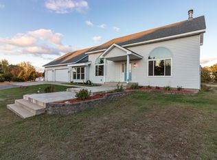 28320 152nd St NW, Zimmerman, MN 55398