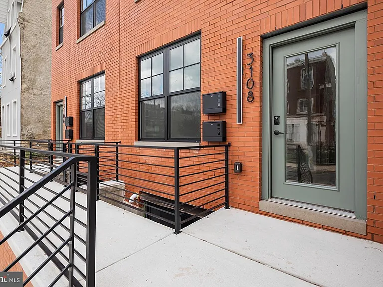 3108 Clifford St #A — Photo 27