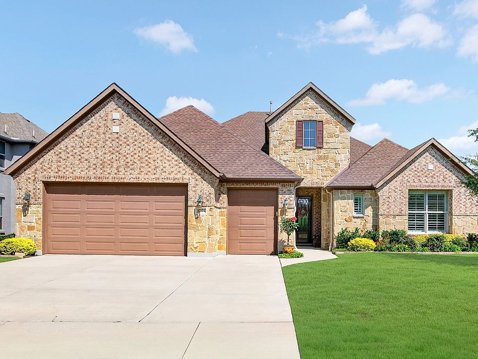 1st image of 12104 Willet Way