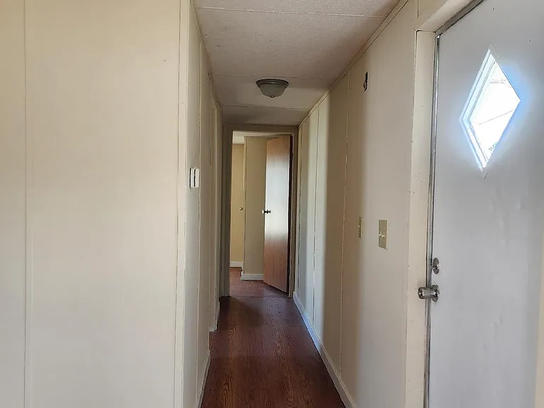 114 Dry Branch Vlg — Photo 5