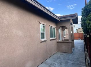 1707 Beacon Ct, San Jacinto, CA 92582