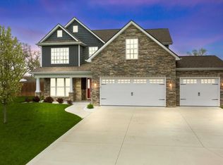 1406 Kearney Ct, Fort Wayne, IN 46845