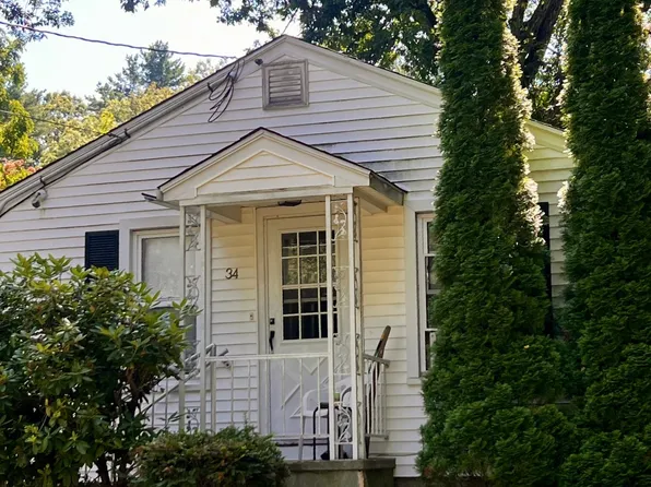 34 Lakeview Avenue, Cheshire, CT 06410